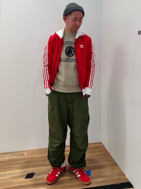 KHさんのコーディネート