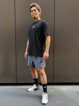 「adidas（アディダス）のドロップセット 3 / Dropset 3 / アディダス adidas（スニーカー、グレー系）」を使った、HKさん（メンズ・170cm）の春コーディネート
