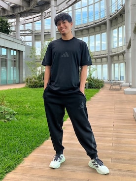 「adidas（アディダス）のM Z.N.E. Tシャツ（Tシャツ/カットソー、ブラック系）」を使った、HKさん（メンズ・170cm）の秋コーディネート