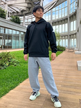 「adidas（アディダス）のM Z.N.E. JAPAN フーディ（パーカー、ブラック系）」を使った、HKさん（メンズ・170cm）の秋コーディネート