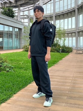 「adidas（アディダス）のM Z.N.E. JAPAN フーディ（パーカー、ブラック系）」を使った、HKさん（メンズ・170cm）の秋コーディネート