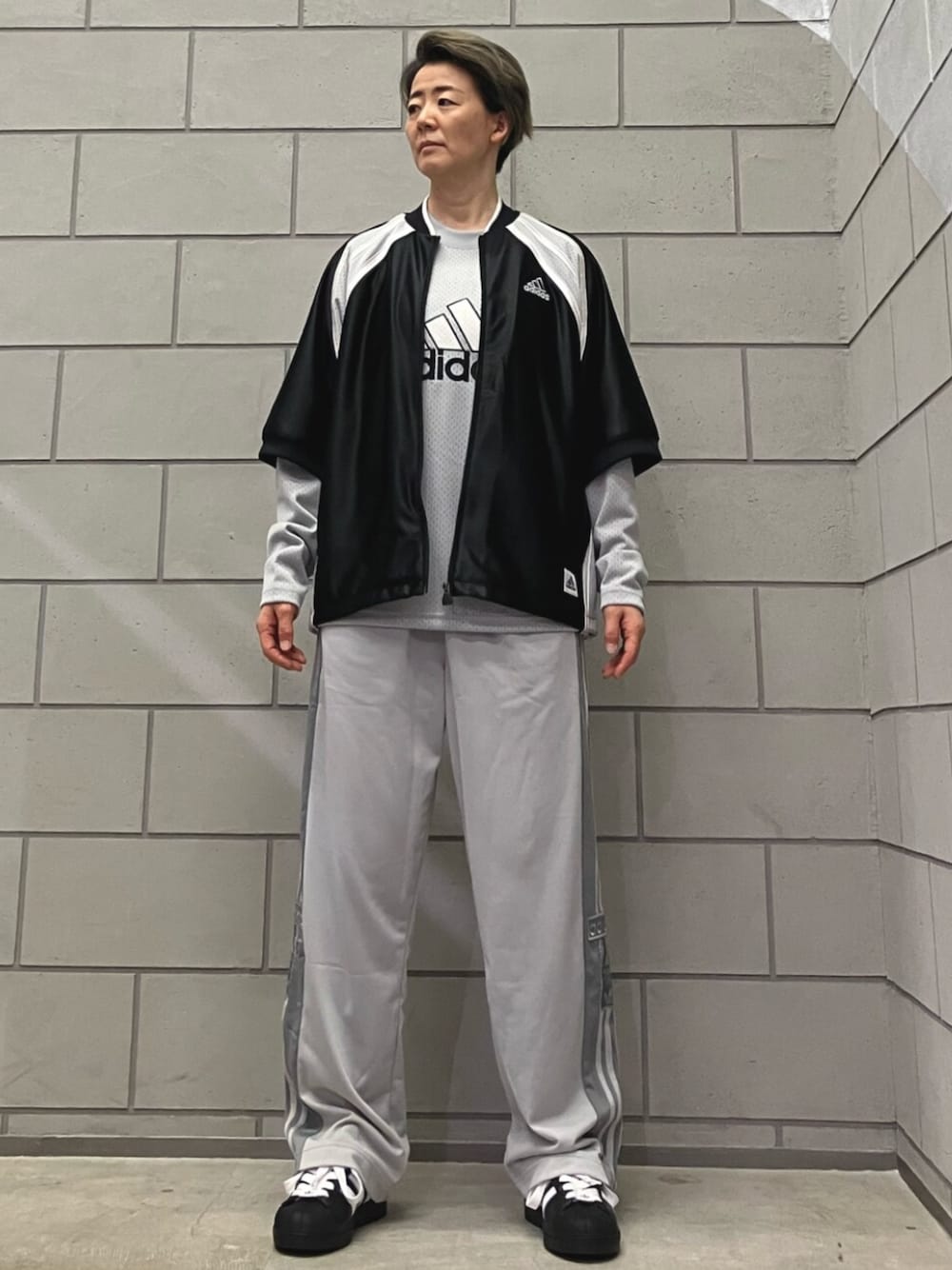 【adidas】アーカイブカットライン ジャージセットアップM 新品 セール】アディカラー クラシックス カットライン トラック