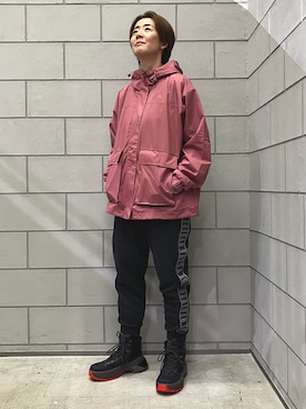 「adidas by Stella McCartney（アディダスバイステラマッカートニー）のアイテム（スニーカー）」を使った、HYさん（レディース・163cm）の秋コーディネート