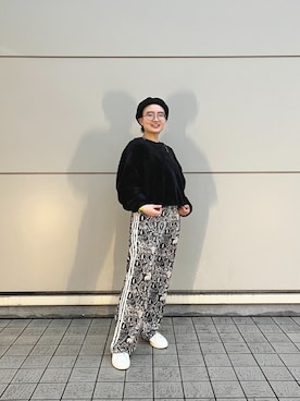 「レディース」｜「アイテム（スウェット）」を使った、TSさん（レディース・159cm）の冬コーディネート