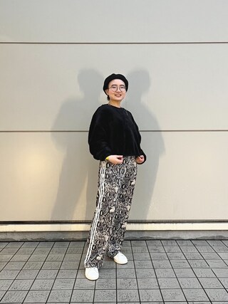 レア‼ adidas パイソン柄 トラックジャケット 蛇柄 高級感 アディダス 2025年最新】Yahoo!オークション -アディダス パイソン柄の中古