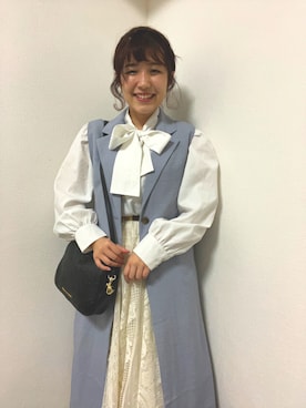 「カフェ巡り」｜「アイテム（その他アウター）」を使った、𝓢𝓪𝓴𝓲さん（レディース・159cm）の春コーディネート