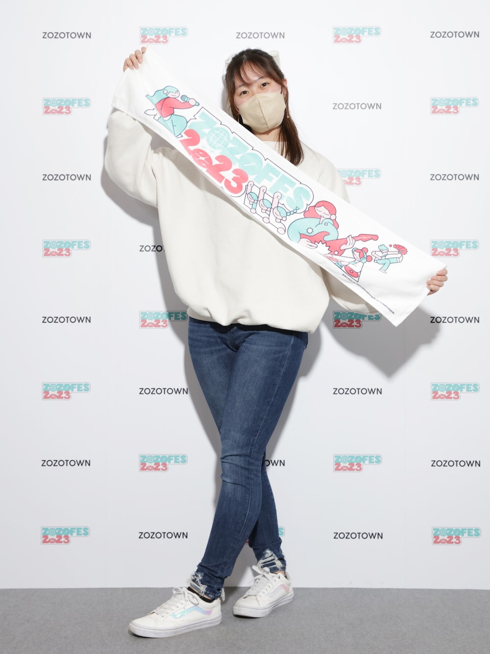 「ZOZOFES、ZOZOFES2023、フェススタイル」｜「no brandのアイテム（トップス、ホワイト系）」を使った、ZOZOFES公式さん（レディース・50cm）の春コーディネートの1枚目の写真