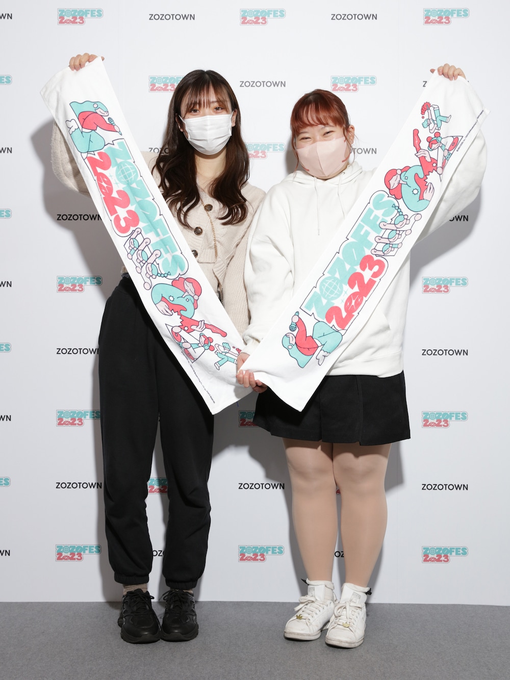 「ZOZOFES、ZOZOFES2023」｜「no brandのアイテム（トップス、ホワイト系）」を使った、ZOZOFES公式さん（レディース・50cm）の春コーディネートの1枚目の写真