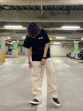 「AVIREX（アヴィレックス）のアイテム（スリッポン）」を使った、たつやさん（メンズ・165cm）の春コーディネート