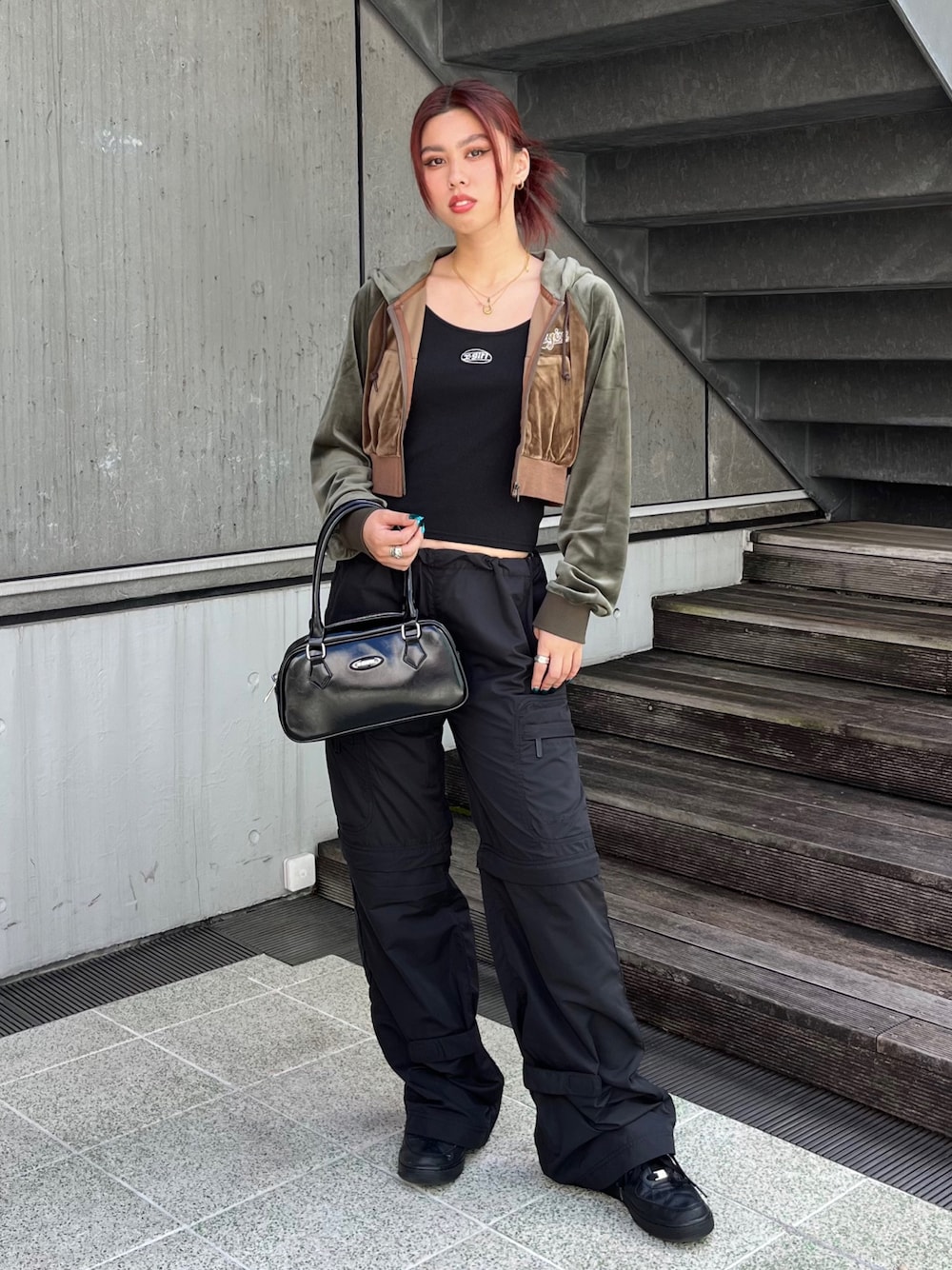 「休日コーデ、秋服準備はじめました、着回しコーデ、今日のコーデ、秋カラー」｜「X-girlのアイテム（トップス、ホワイト系）」を使った、下村こころさん（レディース・164cm）の秋コーディネートの1枚目の写真