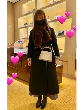 Louis Vuitton ルイヴィトン のマフラーを使った人気ファッションコーディネート Wear Louis Vuitton ルイヴィトン のマフラーを使った人気ファッションコーディネート Wear