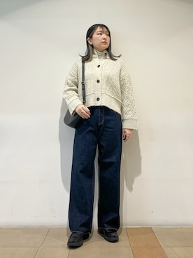 「お正月・初詣コーデ」｜「アイテム（パンツ）」を使った、honamiさん（レディース・161cm）の冬コーディネート