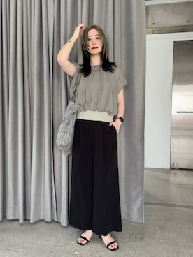 「Andemiu（アンデミュウ）のサイドベルトストレートパンツ640816（スラックス、ブラック系）」を使った、ぽ　んさん（レディース・161cm）の夏コーディネート