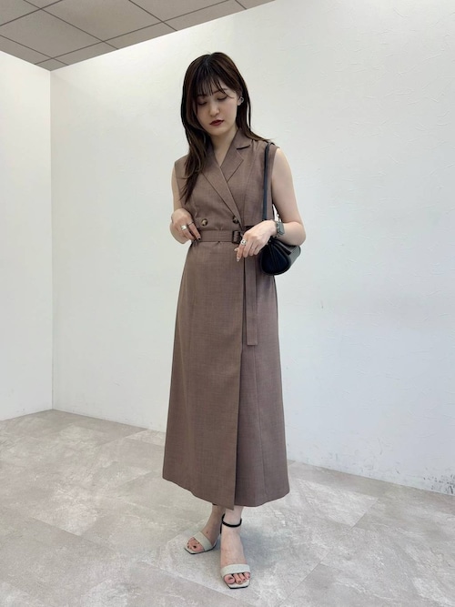 トレンチ風ノースリーブワンピース　Andemiu trench one-piece トレンチコートのディテールを効かせた
