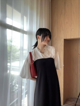「Andemiu（アンデミュウ）のスカーフツキワンショルダーバッグ679656（ショルダーバッグ、レッド系）」を使った、ぽ　んさん（レディース・161cm）の夏コーディネート