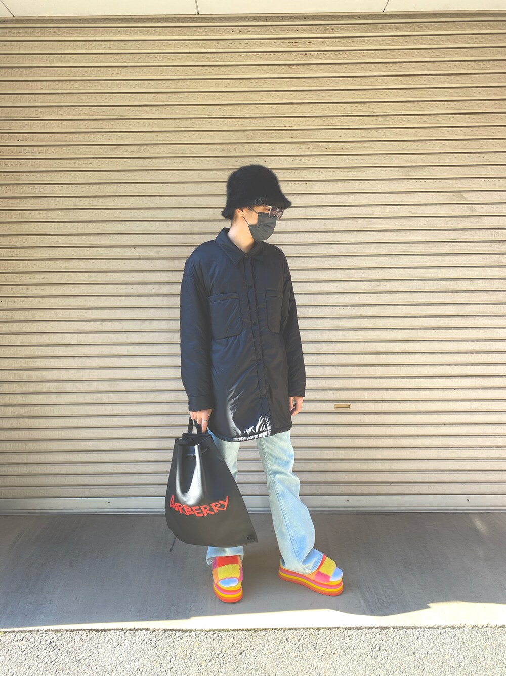 コーデのアクセント BURBERRY バーバリー ダッフル ハンドバック 1636771341.jpg