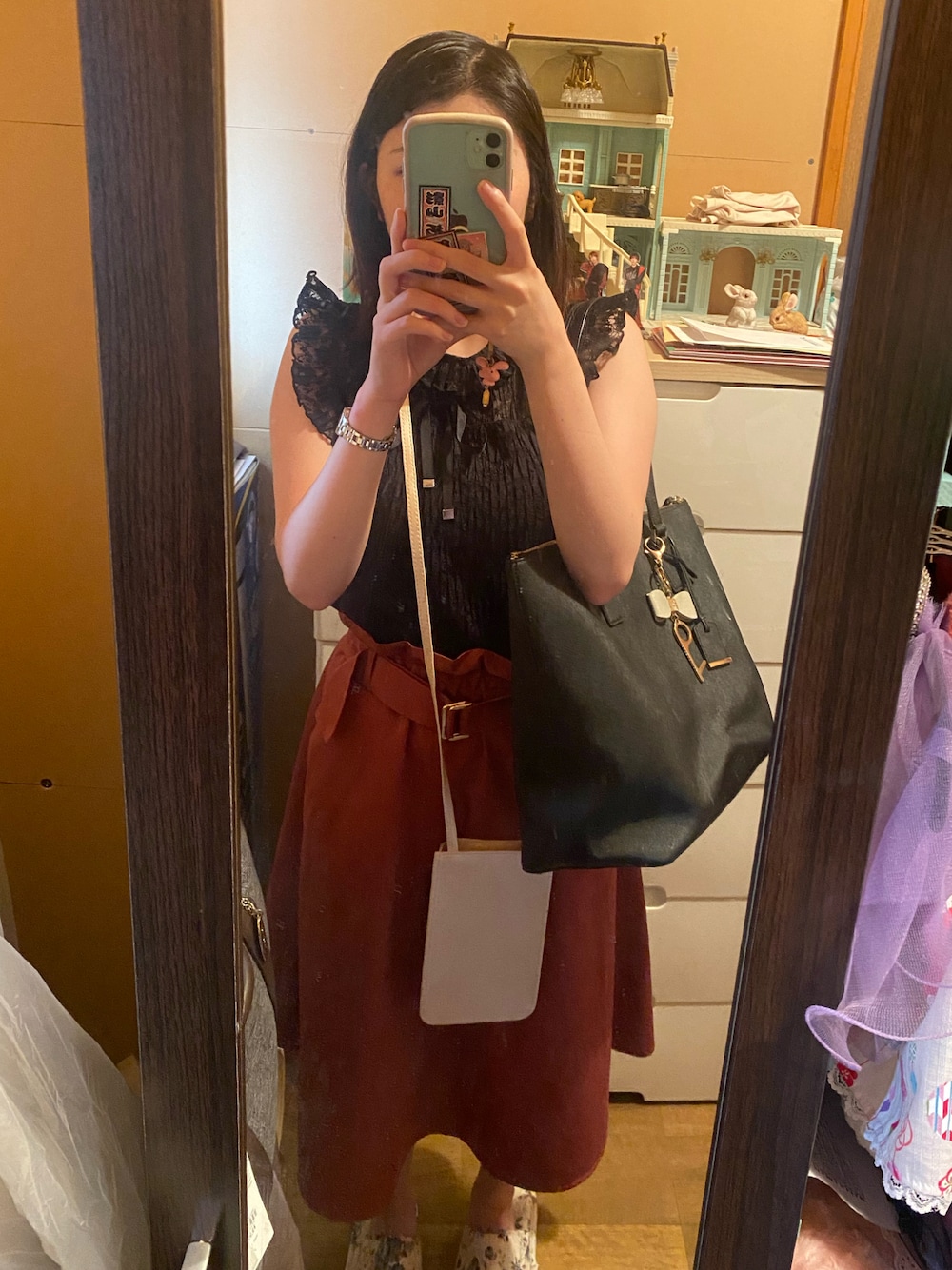 「スマホショルダー、プロポーションボディドレッシング(PROPORTION BODY DRESSING)、ジルバイジルスチュアート、ケイトスペード」｜「JILL by JILL STUARTのアイテム（シャツ/ブラウス、ブラック系）」を使った、❄️ᗩ♡І❄️さん（レディース・151cm）の夏コーディネートの1枚目の写真
