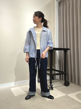 「ITEMS URBANRESEARCH（アイテムズ アーバンリサーチ）のシアースタンドブルゾン（ブルゾン、ブルー系）」を使った、zuu17さん（レディース・157cm）の春コーディネート