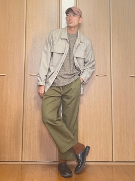 「アイテム（チノパンツ）」を使った、k4kさん（メンズ・175cm）の秋コーディネート