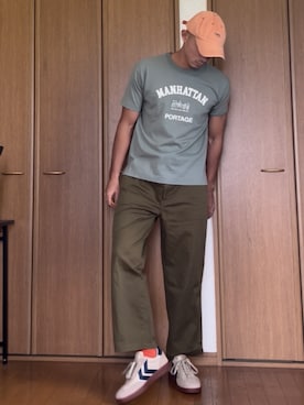 「アイテム（Tシャツ/カットソー）」を使った、k4kさん（メンズ・175cm）の夏コーディネート
