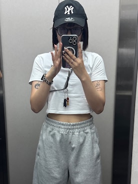 「アイテム（スウェットパンツ）」を使った、m4o8caさん（レディース・166cm）の秋コーディネート