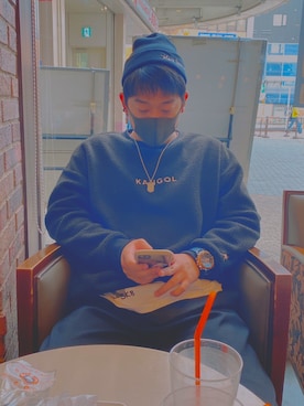 「KANGOL（カンゴール）のアイテム（スウェット）」を使った、YOさん（メンズ・174cm）の秋コーディネート