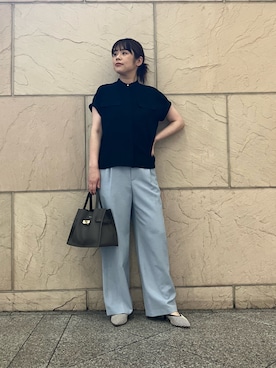 「URBAN RESEARCH ROSSO WOMEN(アーバンリサーチ ロッソ)のクールタッチ吸水速乾ポケットフレアブラウス(シャツ/ブラウス、ブルー系)」を使った、umedaさん(レディース・164cm)の夏コーディネート