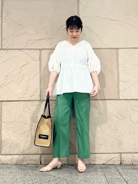 「GIANNI CHIARINI（ジャンニ キアリーニ）のアイテム（トートバッグ）」を使った、umedaさん（レディース・164cm）の春コーディネート