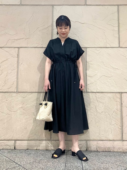 ウォッシャブルセミシアーキーネックワンピース（ワンピース