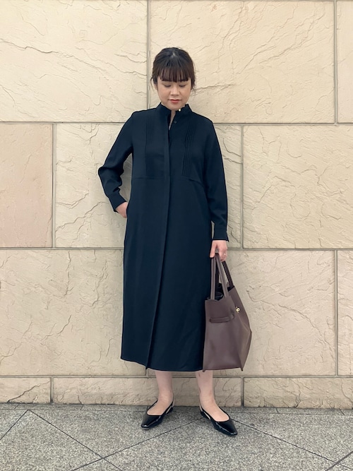 セール】ピンタックストレートワンピース（ワンピース）｜URBAN