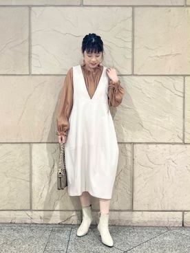 「URBAN RESEARCH ROSSO WOMEN（アーバンリサーチ　ロッソ）のアイテム（ジャンパースカート）」を使った、umedaさん（レディース・164cm）の秋コーディネート