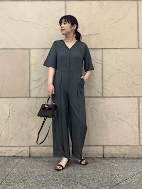 「URBAN RESEARCH ROSSO WOMEN（アーバンリサーチ　ロッソ）のリネンライク5分袖オールインワン（その他パンツ、ブラック系）」を使った、umedaさん（レディース・164cm）の春コーディネート
