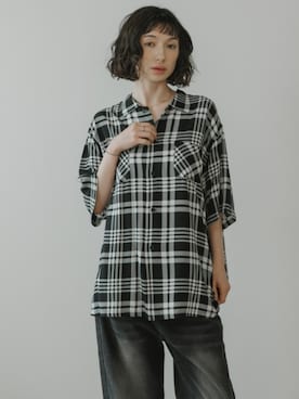 「DAN RIVER（ダンリバー ）のDAN RIVER/ダンリバー 70s printed rayon check ss shirt レーヨン レギュラーカラー 半袖シャツ  2026年春夏（シャツ/ブラウス、ブラック系）」を使った、NA♡さん（レディース・165cm）の夏コーディネート