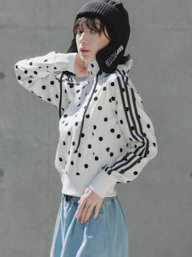 「アイテム（ジャージ、ホワイト系）」を使った、NA♡さん（レディース・165cm）の秋コーディネート