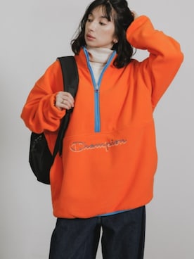 「Champion（チャンピオン）のChampion/チャンピオン HALF ZIP JACKET ハーフジップ ジャケット フリース フロント ブランドロゴ 刺繍 パイピング メンズ レディース 2026年秋冬 秋服（スウェット、オレンジ系）」を使った、NA♡さん（レディース・165cm）の秋コーディネート