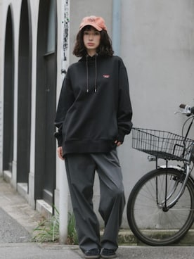 「FRUIT OF THE LOOM（フルーツオブザルーム）のアイテム」を使った、NA♡さん（レディース・165cm）の秋コーディネート