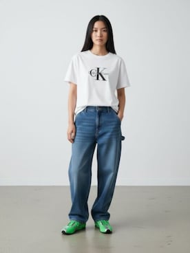 「Calvin Klein（カルバン・クライン）のアイテム（パンツ）」を使った、NA♡さん（レディース・165cm）の春コーディネート