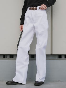 「Dickies（ディッキーズ）の【お気に入り数11万人突破】Dickies/ディッキーズ THE ORIGINAL FIT 874 TCツイル センタープレス スケーターパンツ レングス32インチ ワークパンツ イージーパンツ 2026年春夏（チノパンツ、ホワイト系）」を使った、NA♡さん（レディース・165cm）の春コーディネート