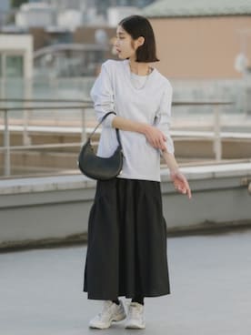 「CROSS & STITCH（クロスステッチ）のアイテム」を使った、NA♡さん（レディース・165cm）の秋コーディネート