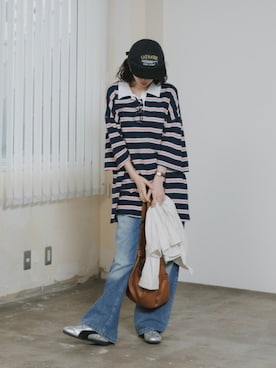 「Chick（チック）のWide-Fit Canvas Striped Polo Shirt / ワイドシルエット キャンバス地 ボーダーポロシャツ 2026年春夏（ポロシャツ、ブルー系）」を使った、NA♡さん（レディース・165cm）の夏コーディネート