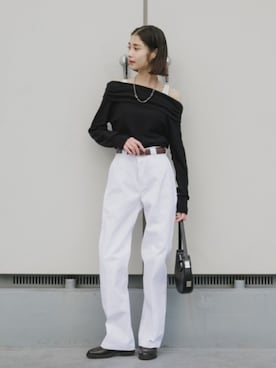 「Dickies（ディッキーズ）の【お気に入り数11万人突破】Dickies/ディッキーズ THE ORIGINAL FIT 874 TCツイル センタープレス スケーターパンツ レングス32インチ ワークパンツ イージーパンツ 2026年春夏（チノパンツ、ホワイト系）」を使った、NA♡さん（レディース・165cm）の春コーディネート