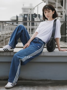 「GILDAN（ギルダン）のアイテム」を使った、NA♡さん（レディース・165cm）の春コーディネート