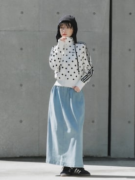 「アイテム（デニムスカート）」を使った、NA♡さん（レディース・165cm）の秋コーディネート