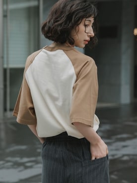 「United Athle（ユナイテッドアスレ）の【UNITED ATHLE】5.6オンス ラグラン クルーネック 半袖Tシャツ ビッグシルエット 2026年春夏（Tシャツ/カットソー、イエロー系）」を使った、NA♡さん（レディース・165cm）の夏コーディネート