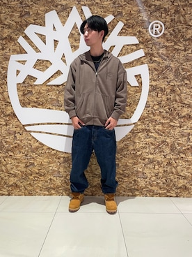 「アイテム（パーカー）」を使った、tbl9517さん（メンズ・177cm）の秋コーディネート