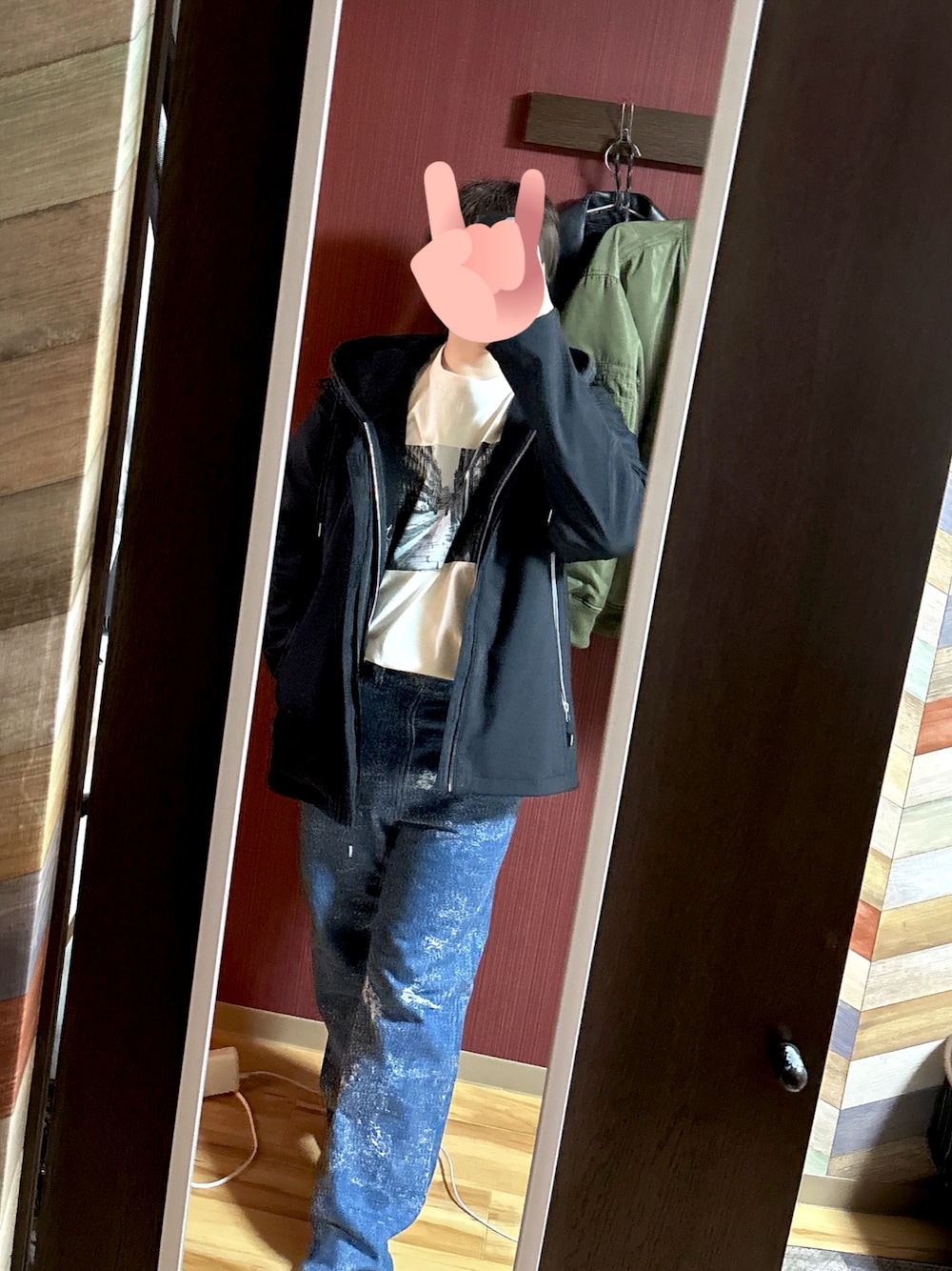 「レイヤードスタイル、ユナイテッドアローズ、UNITED ARROWS、united arrows、アドラー、adrer、ADRER、RAGEBLUE、カジュアル」｜「BEAUTY&YOUTH UNITED ARROWSのジャカード デニム 5P（デニムパンツ、ブルー系）」を使った、  Rui-minaseさん（メンズ・165cm）の冬コーディネートの1枚目の写真