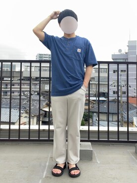 Tシャツ カットソーを使った 青コーデ の人気ファッションコーディネート Wear