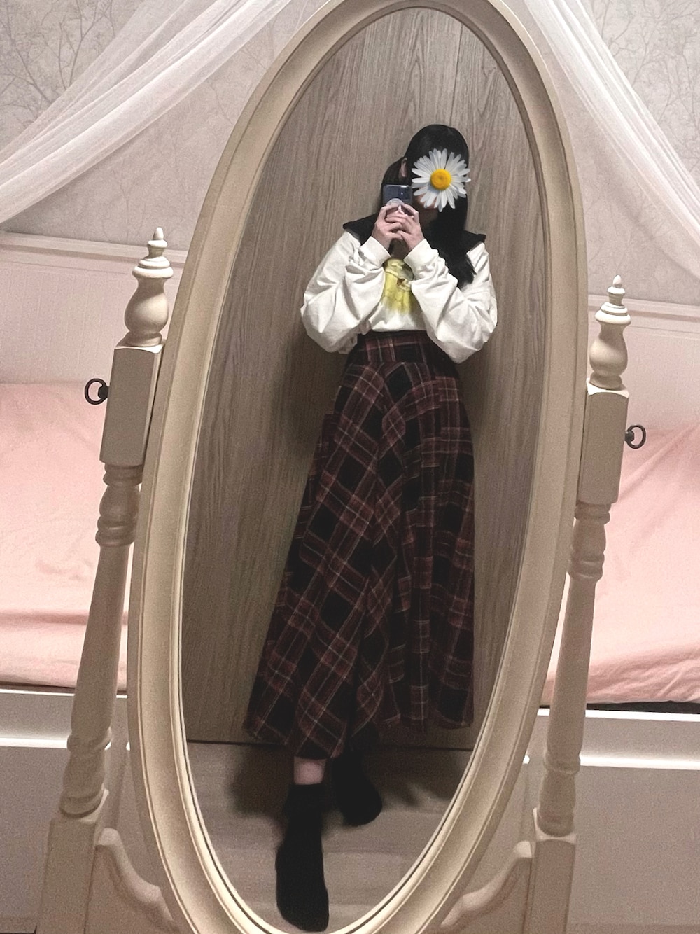 「お嬢様風、秋冬コーデ、ロングスカート、付け襟」｜「ZARAの古着屋にて購入〜❕（スカート、ブラック系）」を使った、なにもないよるさん（レディース・160cm）の冬コーディネートの1枚目の写真