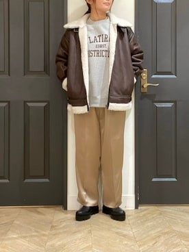 「サテンパンツ」｜「アイテム（スウェット）」を使った、Makoさん（レディース・159cm）の冬コーディネート