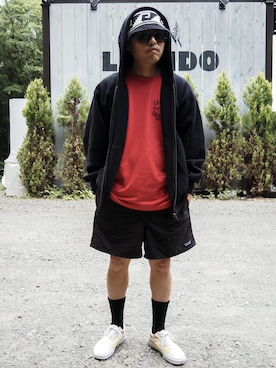 「Ray-Ban（レイバン）のアイテム（サングラス）」を使った、UTさん（メンズ・165cm）の秋コーディネート